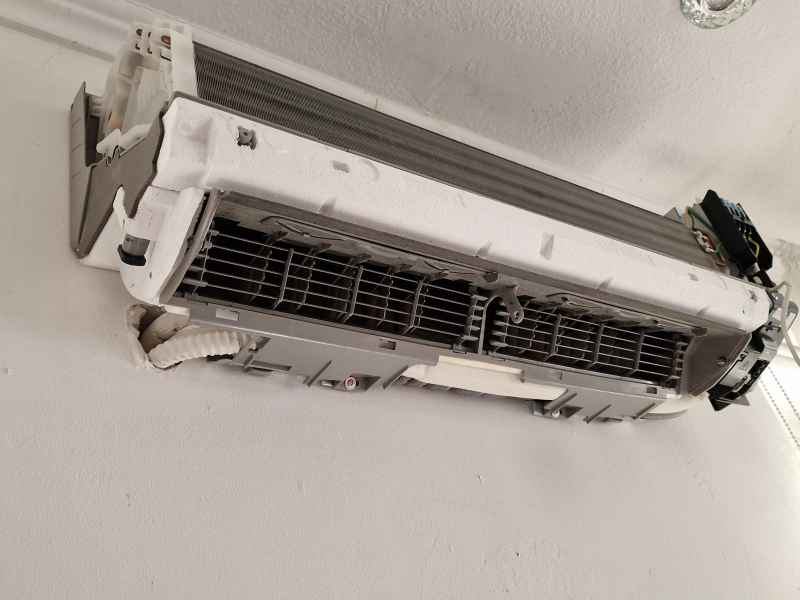 Klíma kondenzvíz elvezetés és előcsövezés szabályai – így csináld jól